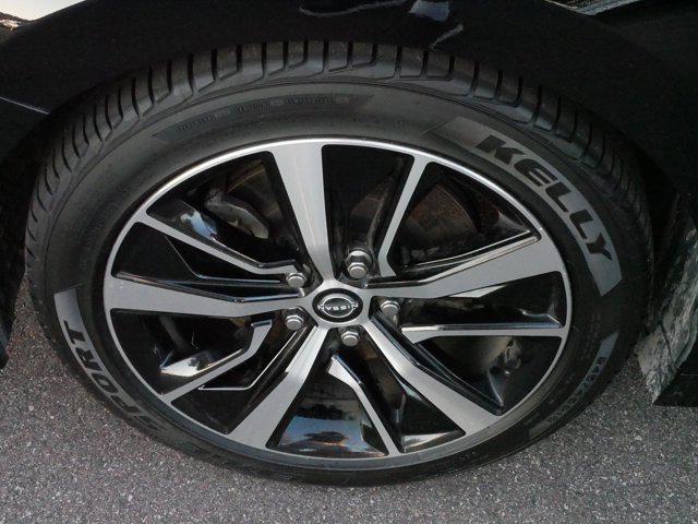 used 2023 Nissan Maxima car, priced at $22,988