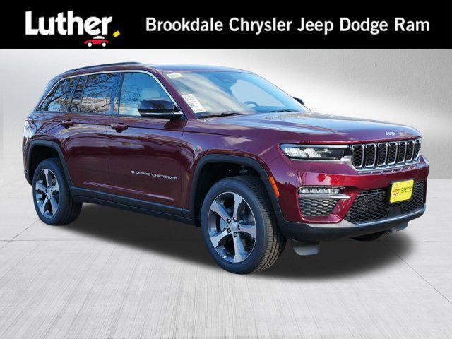 new 2025 Jeep Grand Cherokee car, priced at $44,730