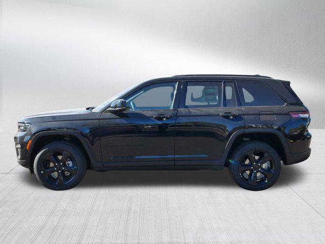 new 2025 Jeep Grand Cherokee car, priced at $44,499