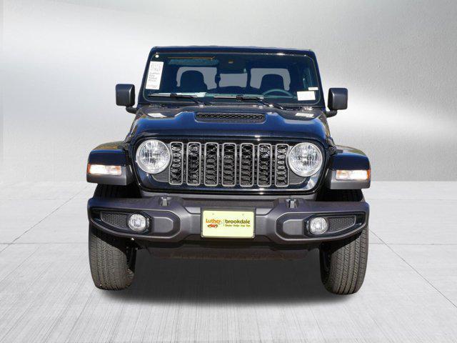 new 2025 Jeep Gladiator car, priced at $42,148
