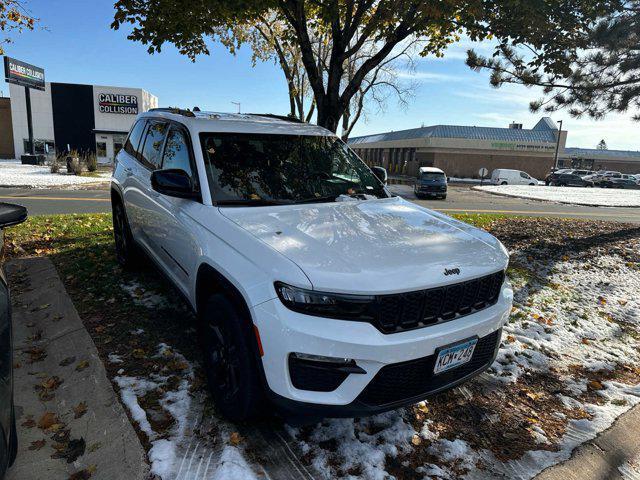 used 2023 Jeep Grand Cherokee car, priced at $36,900