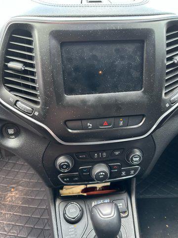 used 2021 Jeep Cherokee car, priced at $19,995