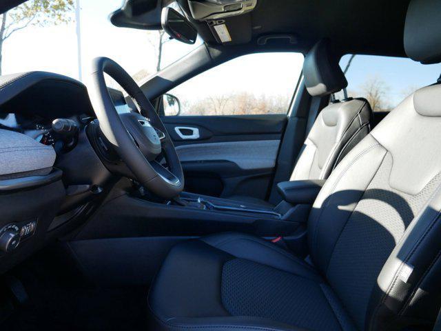 new 2025 Jeep Compass car, priced at $27,002