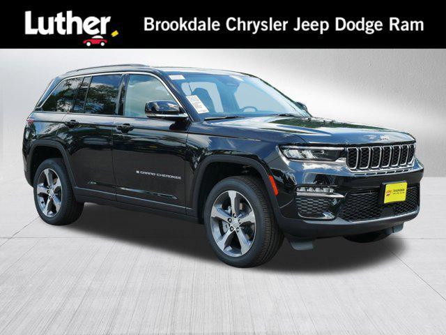 new 2025 Jeep Grand Cherokee car, priced at $44,999