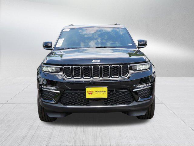 new 2025 Jeep Grand Cherokee car, priced at $44,999