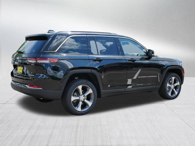 new 2025 Jeep Grand Cherokee car, priced at $44,999