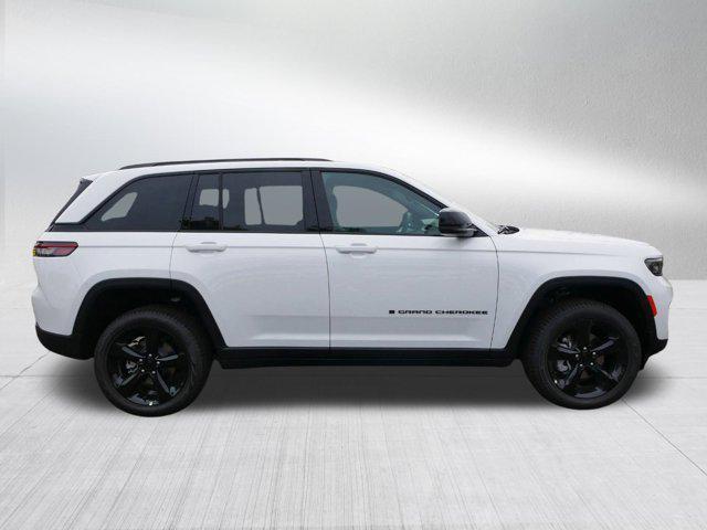 new 2024 Jeep Grand Cherokee car, priced at $44,796