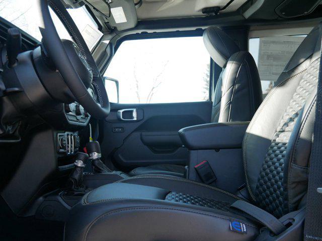 new 2025 Jeep Wrangler car, priced at $45,087