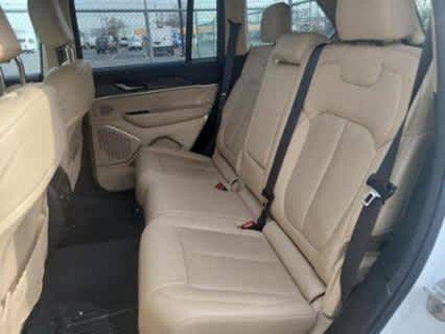 used 2022 Jeep Grand Cherokee car, priced at $32,505