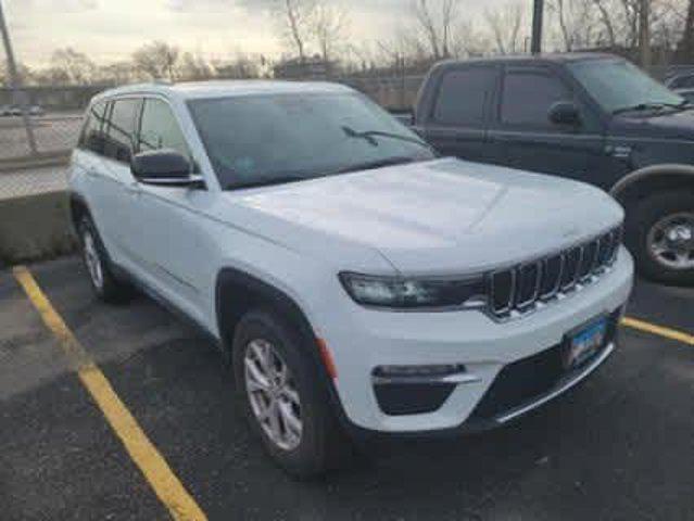 used 2022 Jeep Grand Cherokee car, priced at $32,505
