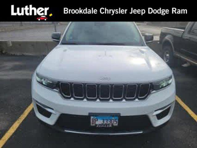 used 2022 Jeep Grand Cherokee car, priced at $32,505