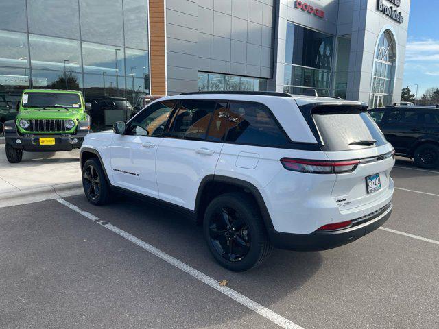 used 2023 Jeep Grand Cherokee car, priced at $32,887