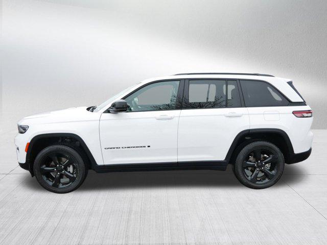 used 2023 Jeep Grand Cherokee car, priced at $31,998