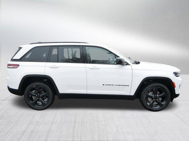 used 2023 Jeep Grand Cherokee car, priced at $31,998