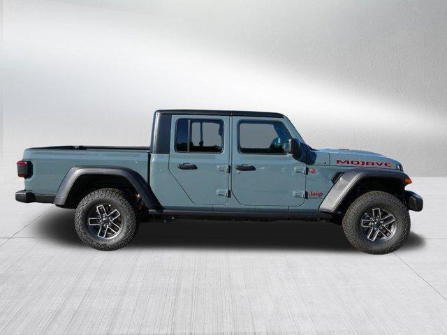 new 2024 Jeep Gladiator car, priced at $53,117