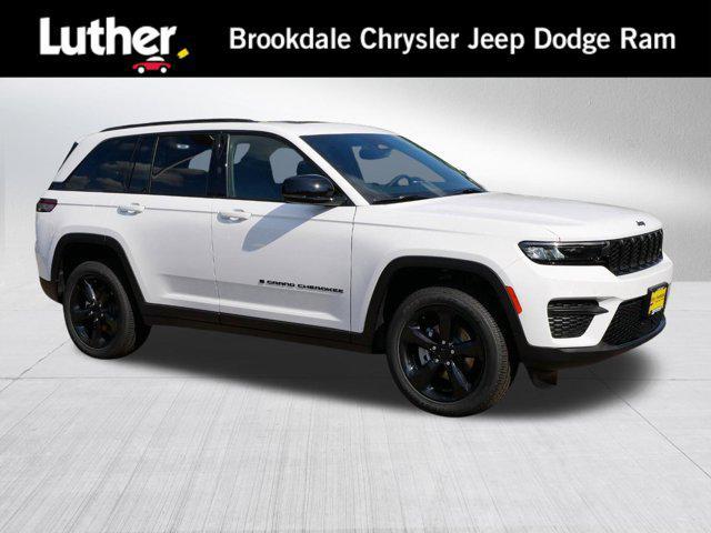 new 2025 Jeep Grand Cherokee car, priced at $40,499