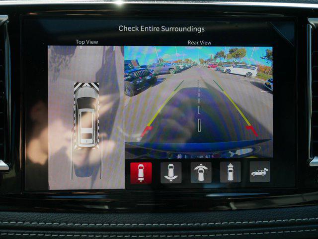 new 2025 Chrysler Pacifica car, priced at $48,667