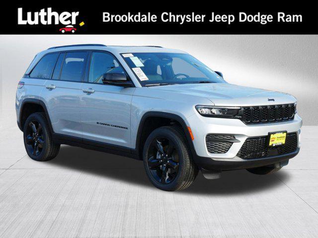 new 2025 Jeep Grand Cherokee car, priced at $41,499