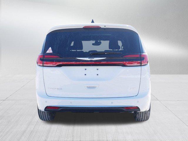 new 2025 Chrysler Pacifica car, priced at $46,999