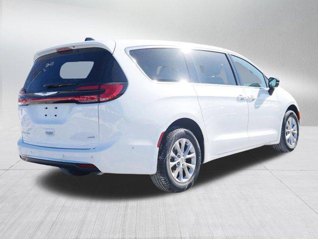 new 2025 Chrysler Pacifica car, priced at $46,999