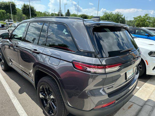 used 2023 Jeep Grand Cherokee car, priced at $29,770