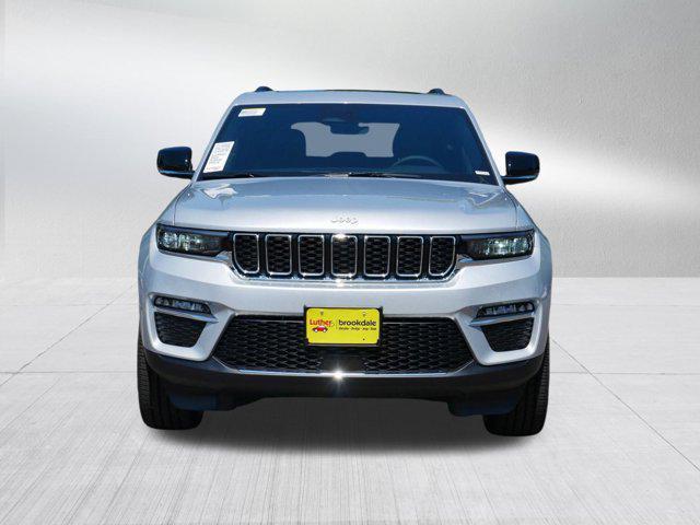 new 2025 Jeep Grand Cherokee car, priced at $47,351