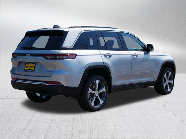 new 2025 Jeep Grand Cherokee car, priced at $47,351