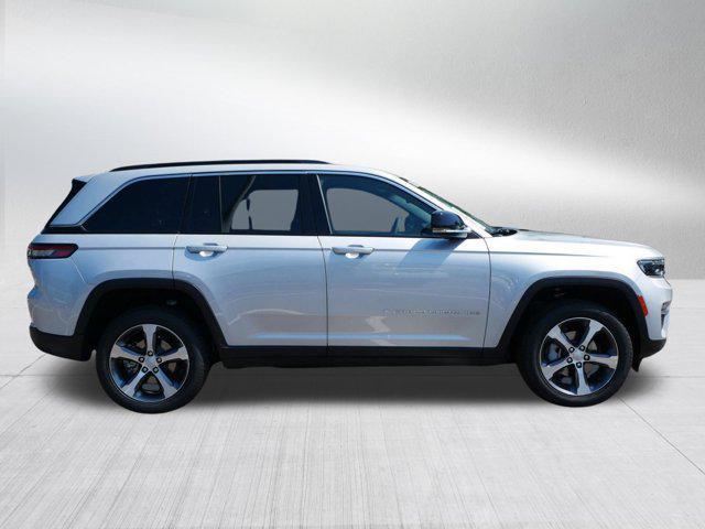 new 2025 Jeep Grand Cherokee car, priced at $47,351