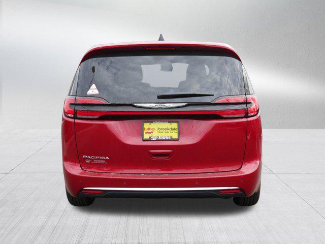 new 2025 Chrysler Pacifica car, priced at $38,999