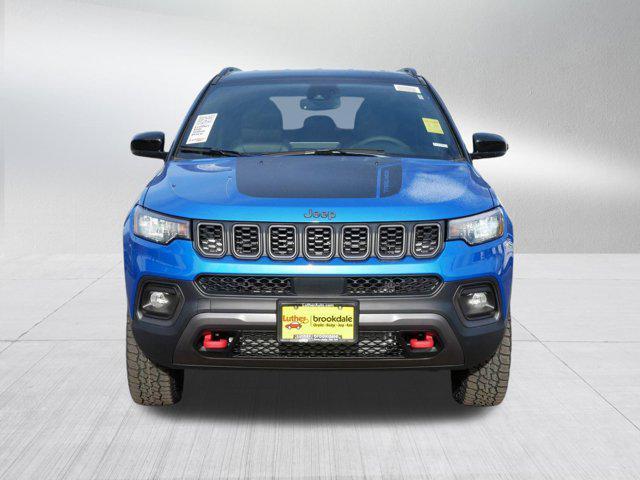 new 2025 Jeep Compass car, priced at $29,999