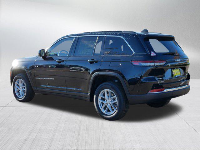 new 2025 Jeep Grand Cherokee car, priced at $37,999