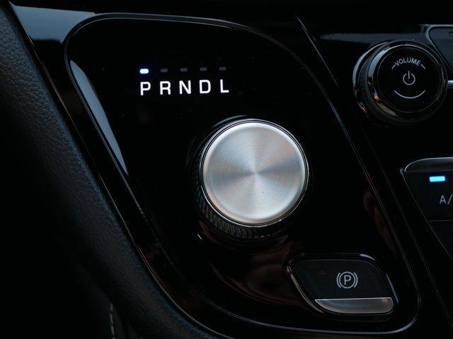new 2025 Chrysler Pacifica car, priced at $47,691