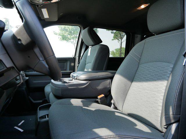 new 2025 Ram 3500 car, priced at $52,487