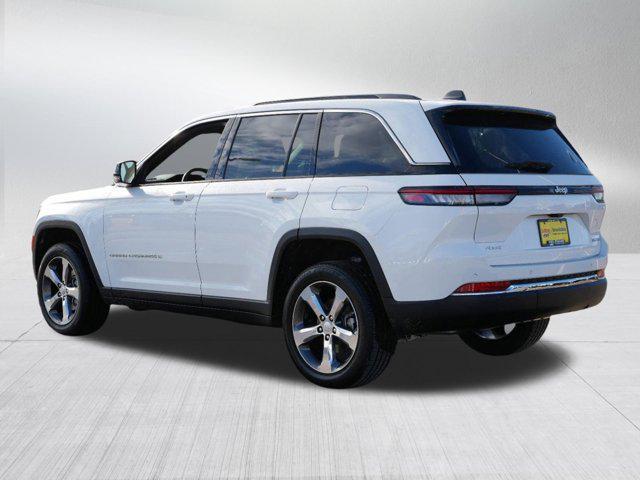 new 2025 Jeep Grand Cherokee car, priced at $44,999