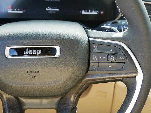 new 2025 Jeep Grand Cherokee car, priced at $44,999