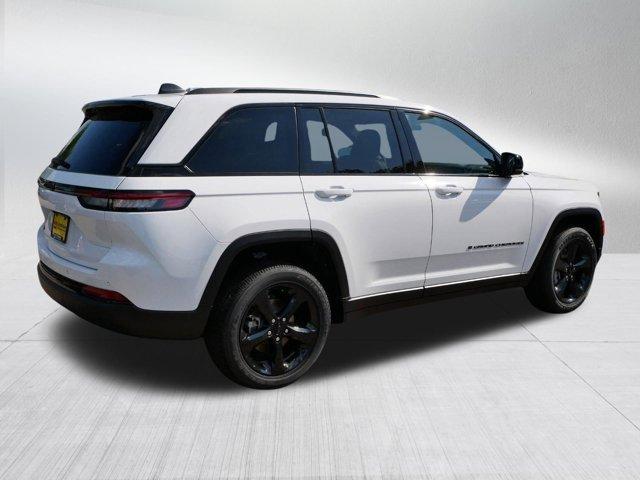 new 2024 Jeep Grand Cherokee car, priced at $41,808