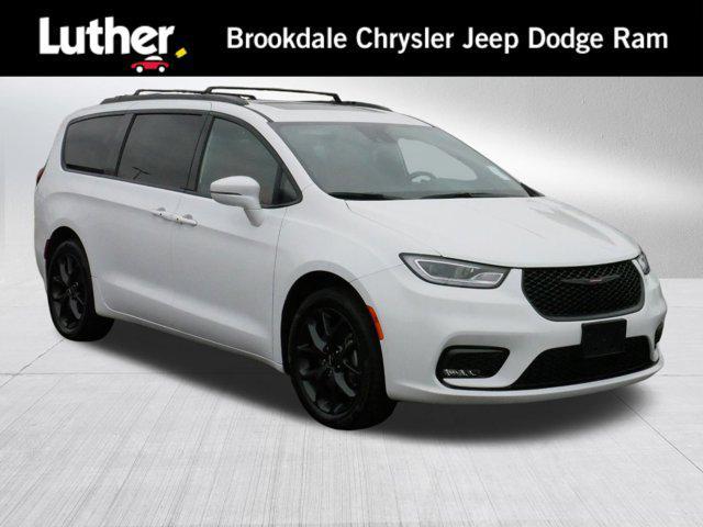 used 2021 Chrysler Pacifica car, priced at $34,640