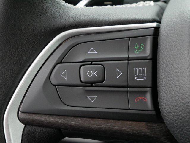 new 2025 Jeep Grand Cherokee car, priced at $52,120