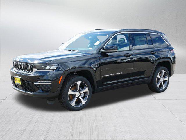 new 2025 Jeep Grand Cherokee car, priced at $52,120