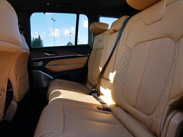 new 2025 Jeep Grand Cherokee car, priced at $63,620