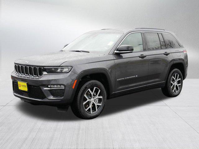 new 2025 Jeep Grand Cherokee car, priced at $42,499