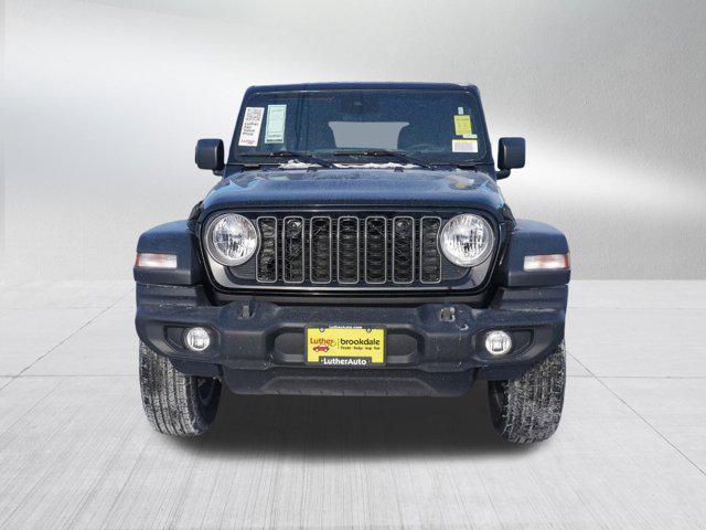 new 2025 Jeep Wrangler car, priced at $44,094