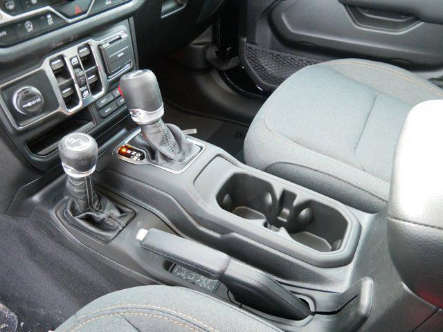 new 2025 Jeep Wrangler car, priced at $44,094