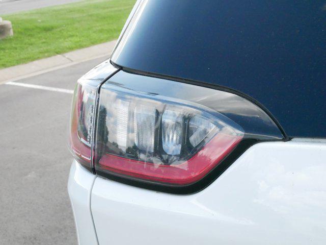 used 2022 Jeep Cherokee car, priced at $27,005