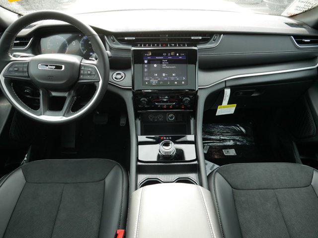 new 2025 Jeep Grand Cherokee L car, priced at $43,114