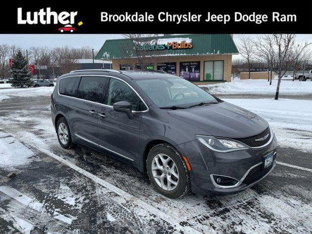 used 2017 Chrysler Pacifica car, priced at $18,000