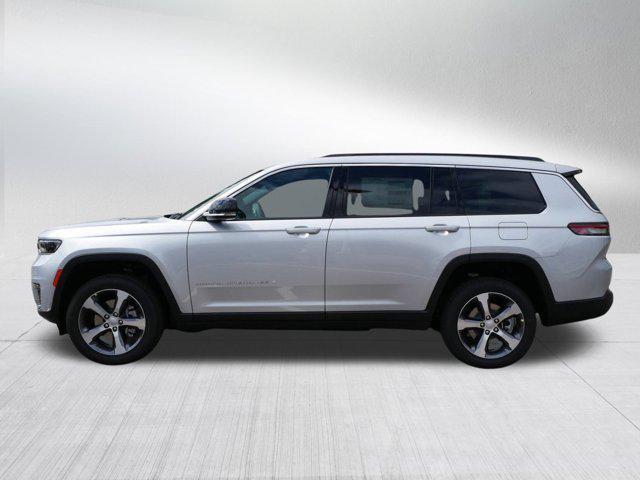 new 2025 Jeep Grand Cherokee L car, priced at $45,712
