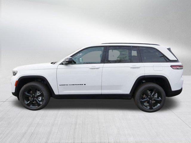 new 2025 Jeep Grand Cherokee car, priced at $47,499