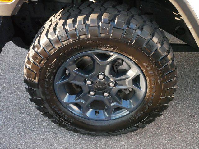 used 2023 Jeep Gladiator car, priced at $33,988