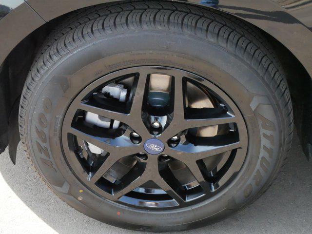 used 2022 Ford Edge car, priced at $21,958